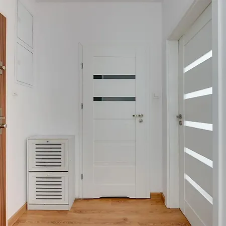 Mona Na Wyspie Apartment *